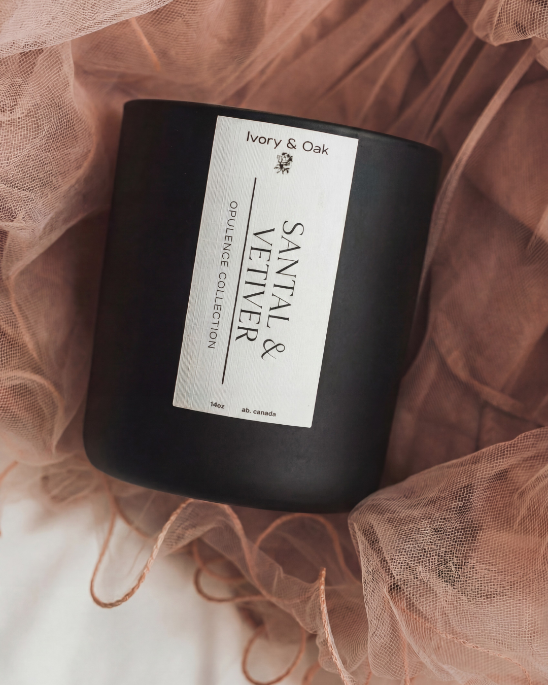 Santal & Vetiver