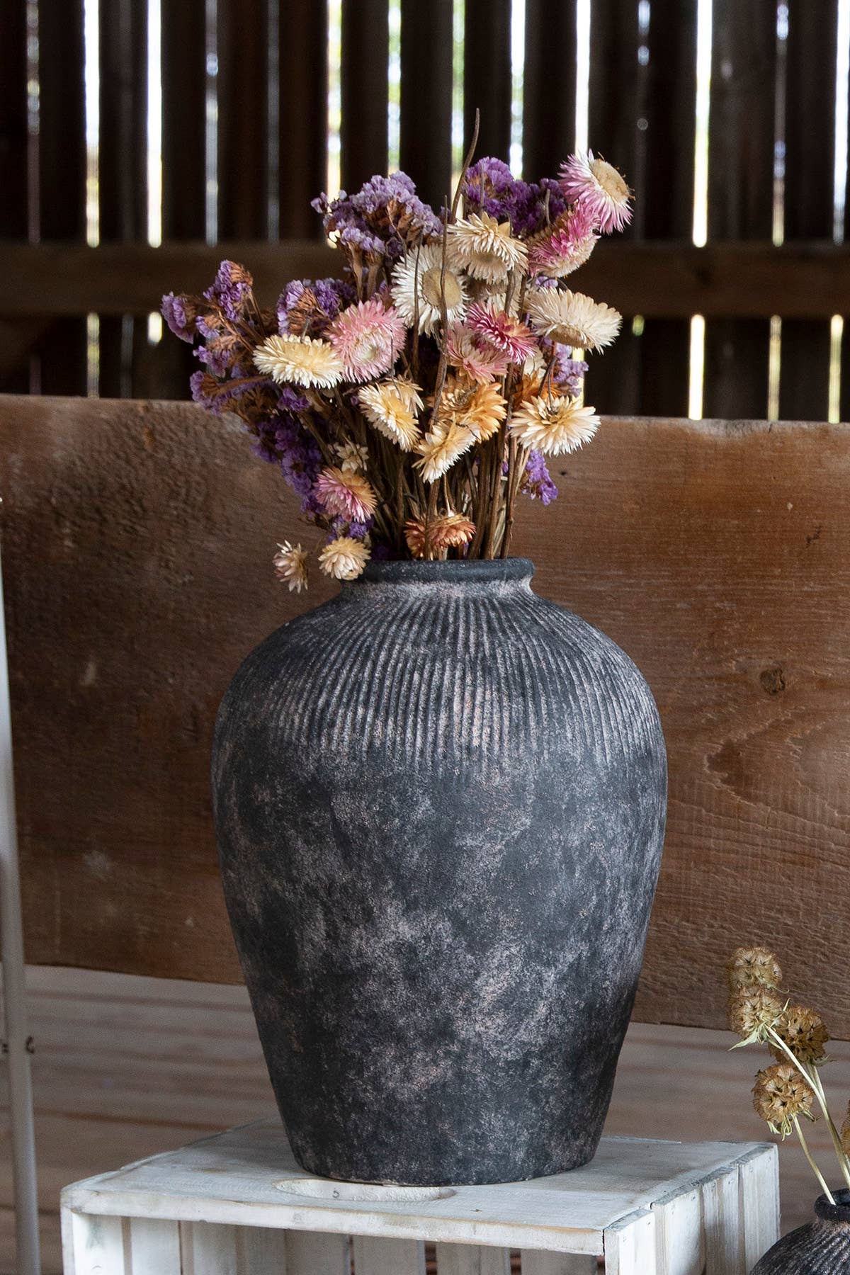 BLACK TERRACOTTA VASE LARGE